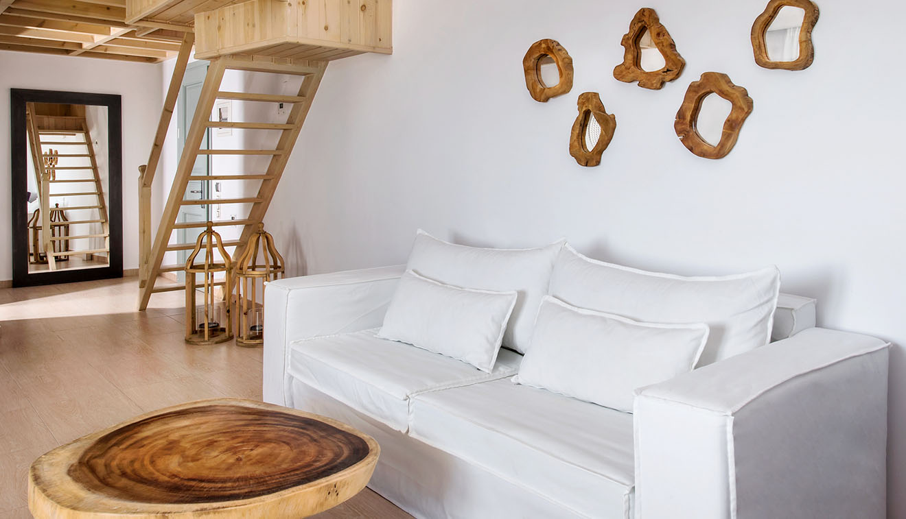 Astro Palace Hotel & Suites